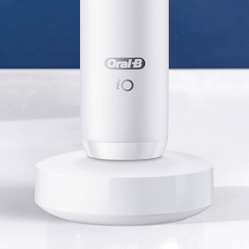 lader Oral B IO