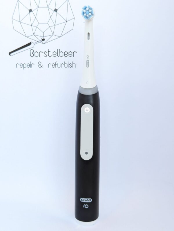 Oral B IO 3 zwart compleet met doos en accessoires