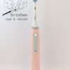 Afbeelding van WhatsApp op 2025-11-17 om 13.47.09_be08955c Oral B IO 3 roze compleet met doos en accessoires